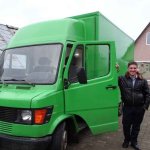 Бизнесмен из Слуцка изобрёл передвижной магазин-мастерскую оптики