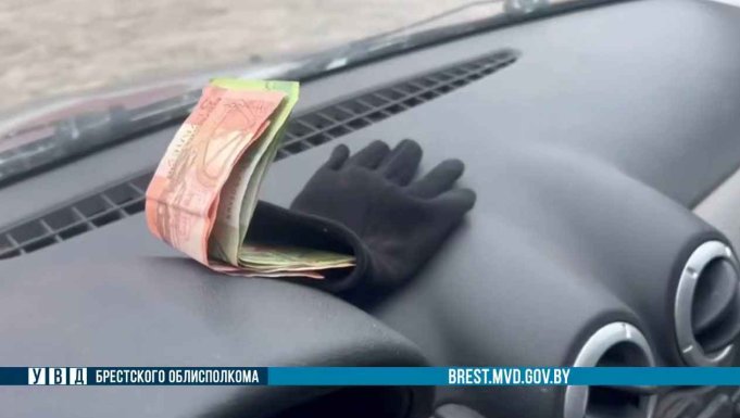 За взятки задержаны должностные лица предприятий Барановичского региона