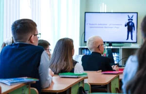 Урок цифровой безопасности: как столичных школьников учили ловить кибермошенников Урок цифровой безопасности: как столичных школьников учили ловить кибермошенников