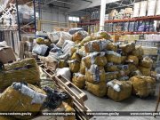 Белорусский перевозчик нарушил законодательство, перевозя из России партию товаров иностранного производства на сумму свыше 550 тысяч рублей Белорусский перевозчик нарушил законодательство, перевозя из России коммерческую партию товаров иностранного производства на сумму свыше 550 тысяч рублей.