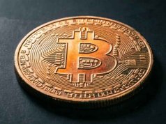 Аналитики назвали условия для возвращения биткоина выше $80 000 Аналитики назвали условия для возвращения биткоина выше $80 000