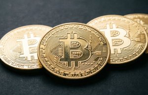 Биткоин теряет позиции: криптовалюта выбыла из топ-10 активов по капитализации Биткоин теряет позиции: криптовалюта выбыла из топ-10 активов по капитализации