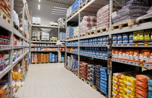 В ОМА проводят распродажи и продают товары по Халве на 20 месяцев В ОМА проводят распродажи и продают товары по Халве на 20 месяцев