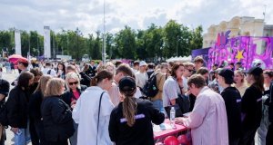 Лунапарк, пляж и даже ЗАГС. В Минске откроют фестивальный городок belbet fest Лунапарк, пляж и даже ЗАГС. В Минске откроют фестивальный городок belbet fest
