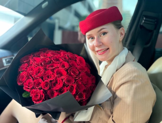 $7000 в месяц и полеты в Лондон. Белоруска прошла путь от бариста до стюардессы Emirates
