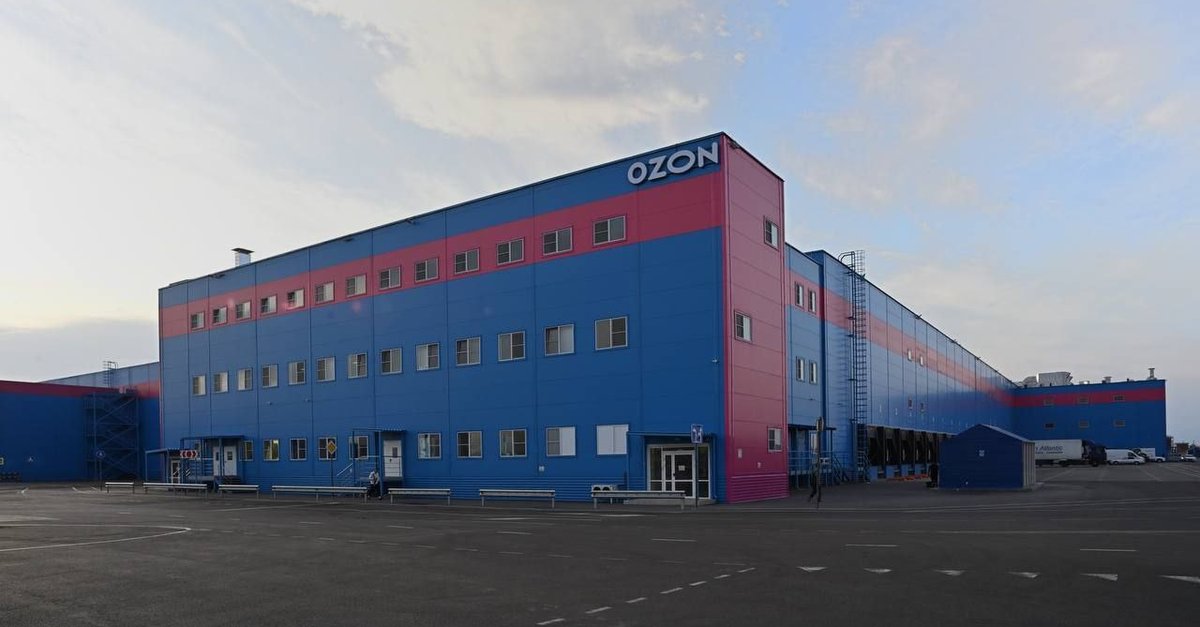 БПЛА атаковал логистический центр Ozon в Саратове, заказы перенаправляют в другие регионы